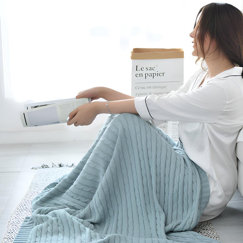 Braid Knitted Cotton Throw — product feature detail