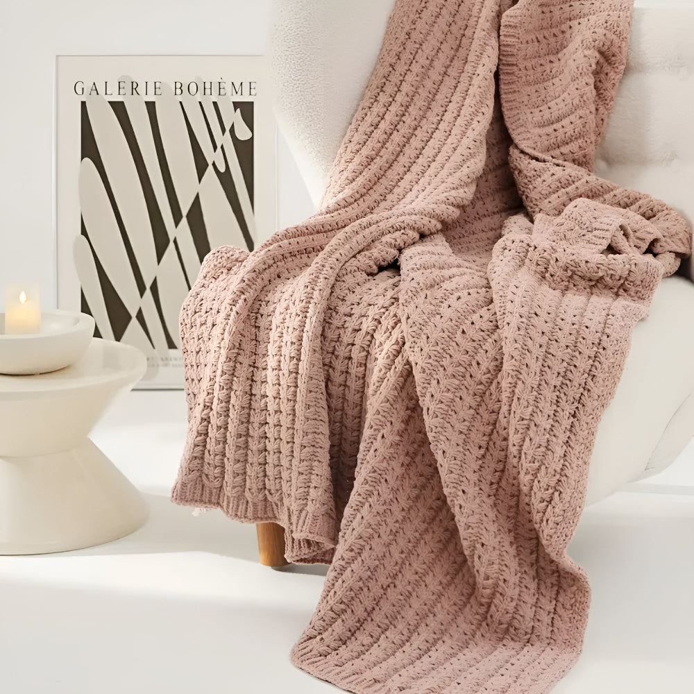 Vintage Chunky Knit Blanket — product feature detail