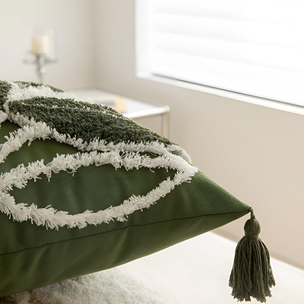 Plush Leaf With Tassel Cushion Cover — product feature detail