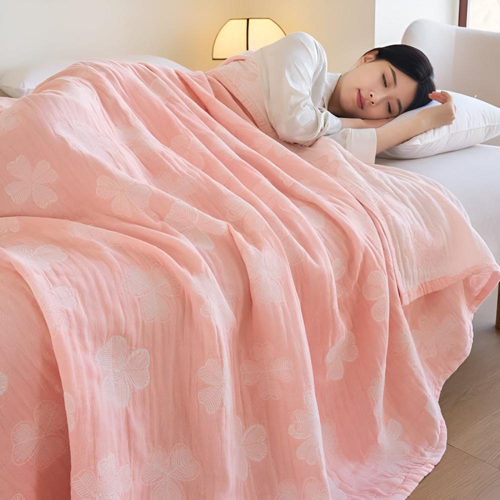 Four Clover Leaf Cotton Blanket — product feature detail