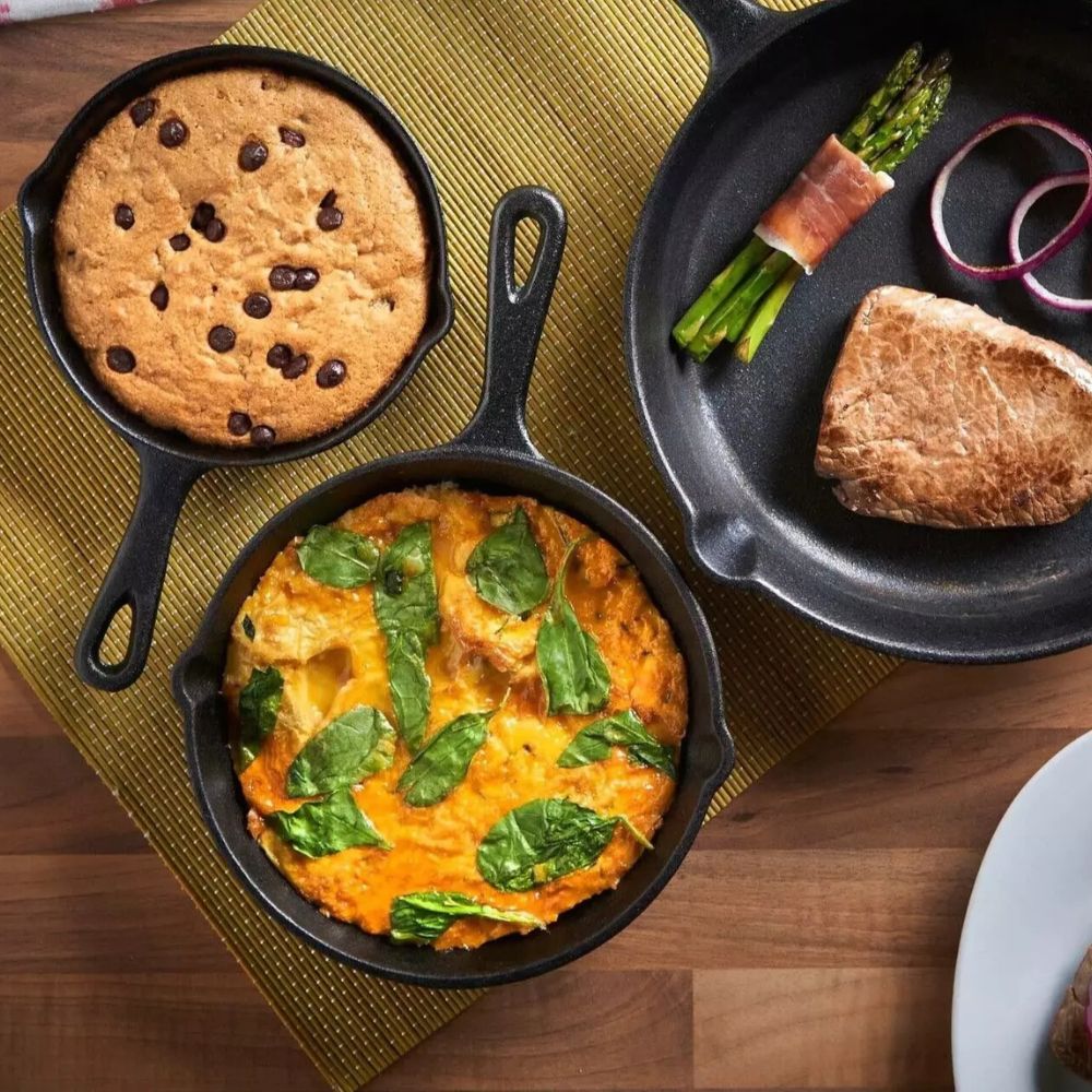 Black Cast Iron Frying Pan — size and scale reference