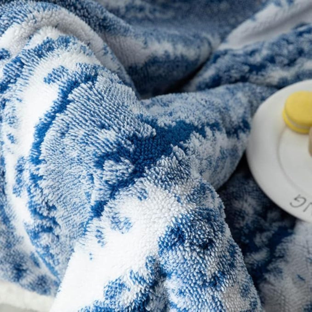Seraphina Velvet Sherpa Blanket — product feature detail