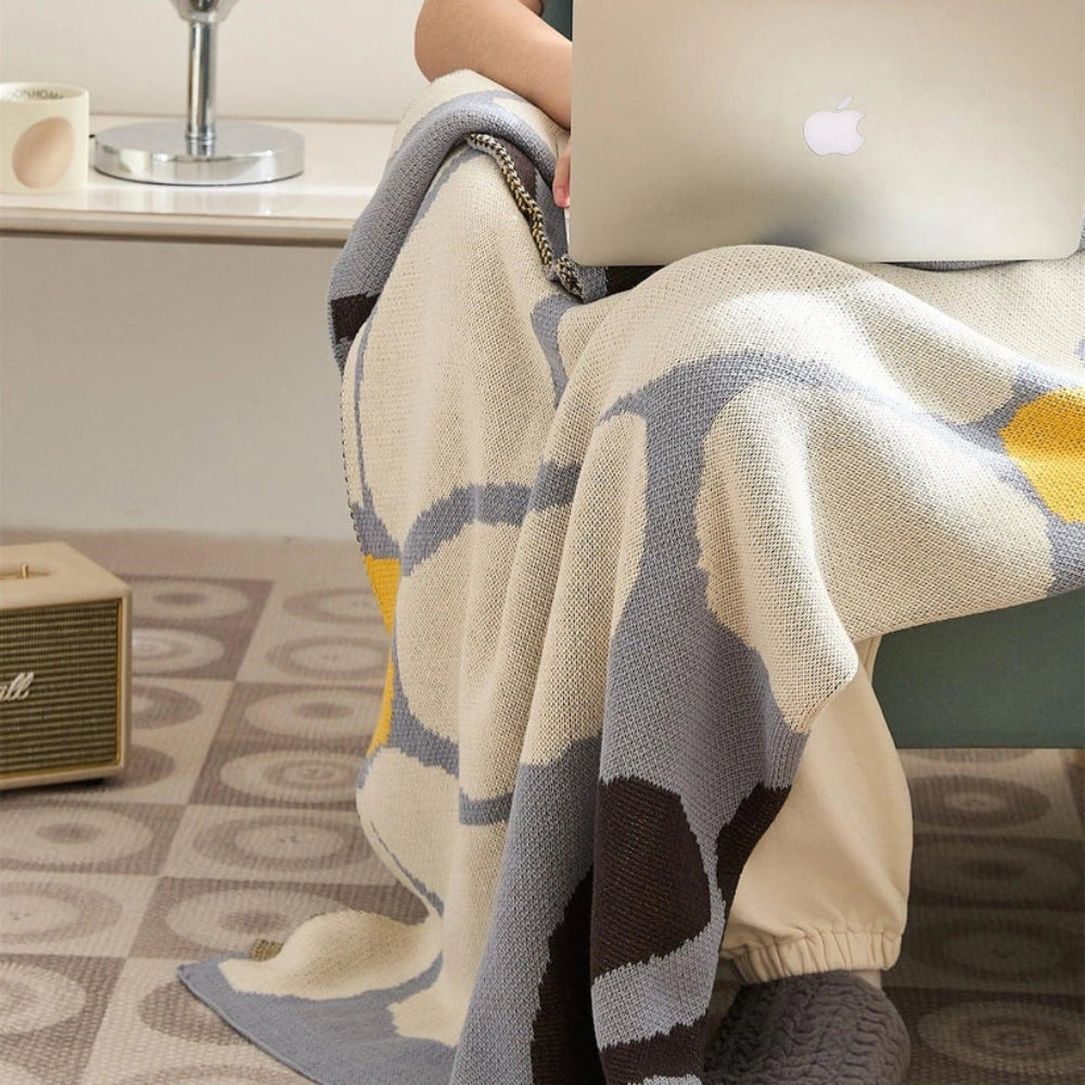 Scandinavian Bold Floral Print Blanket — product close-up