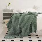 Vintage Chunky Knit Blanket — size and scale reference