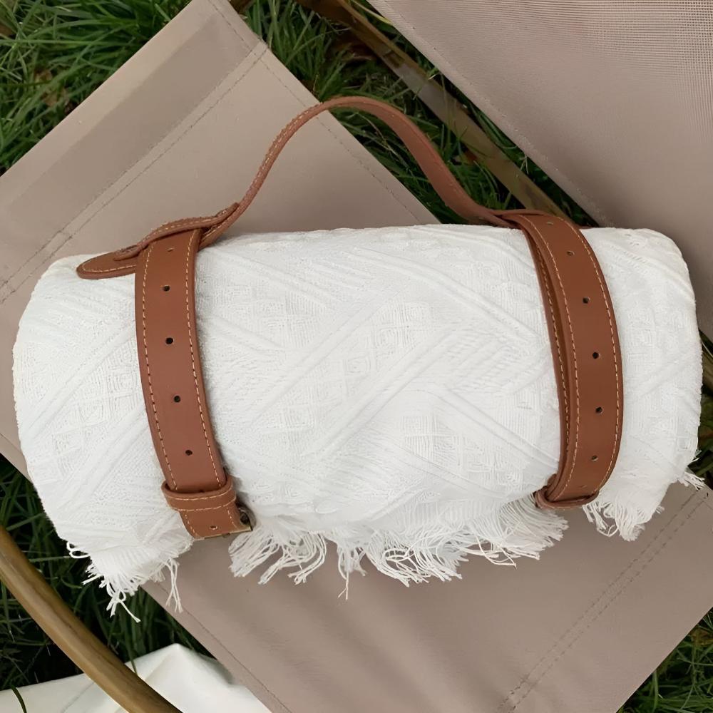 Countryside Comfort Picnic Mat — size and scale reference