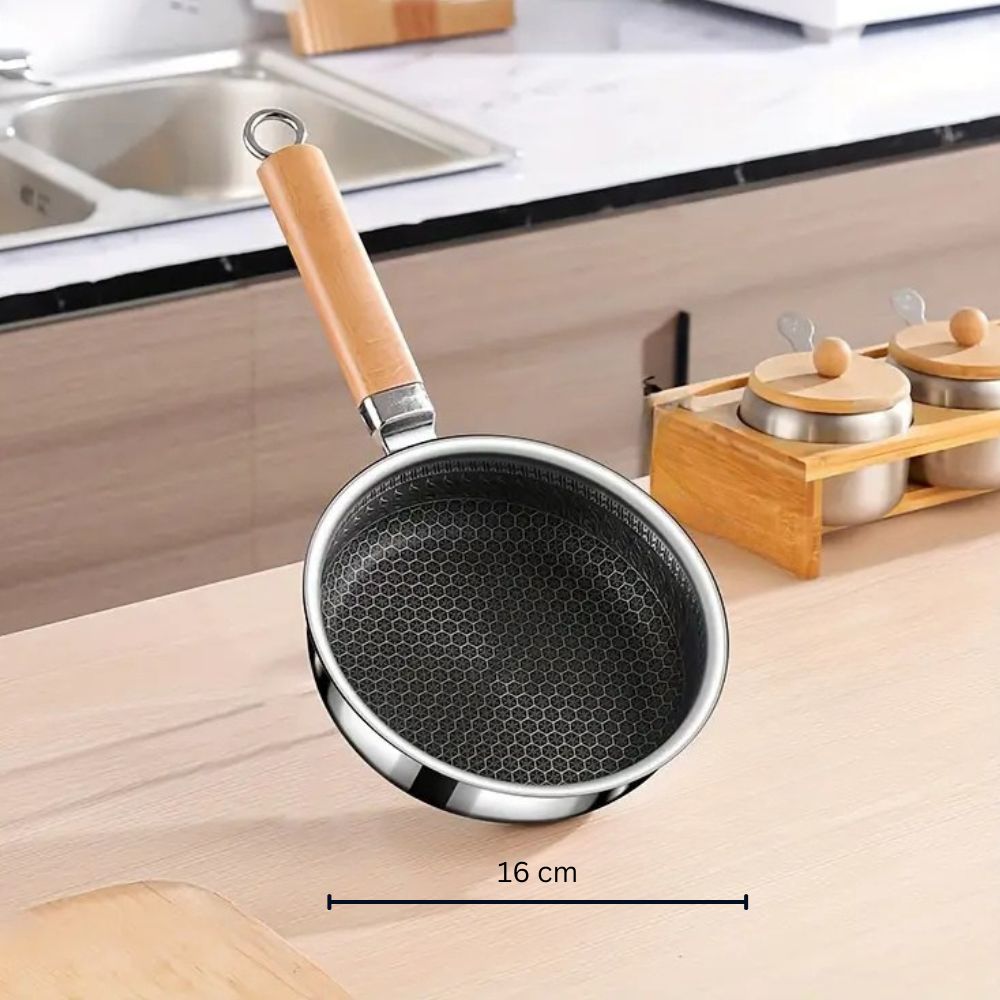 Nature Grip Stainless Steel Pan — lifestyle shot