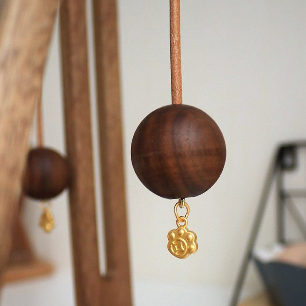 Acacia Regal Roll Stand — lifestyle shot