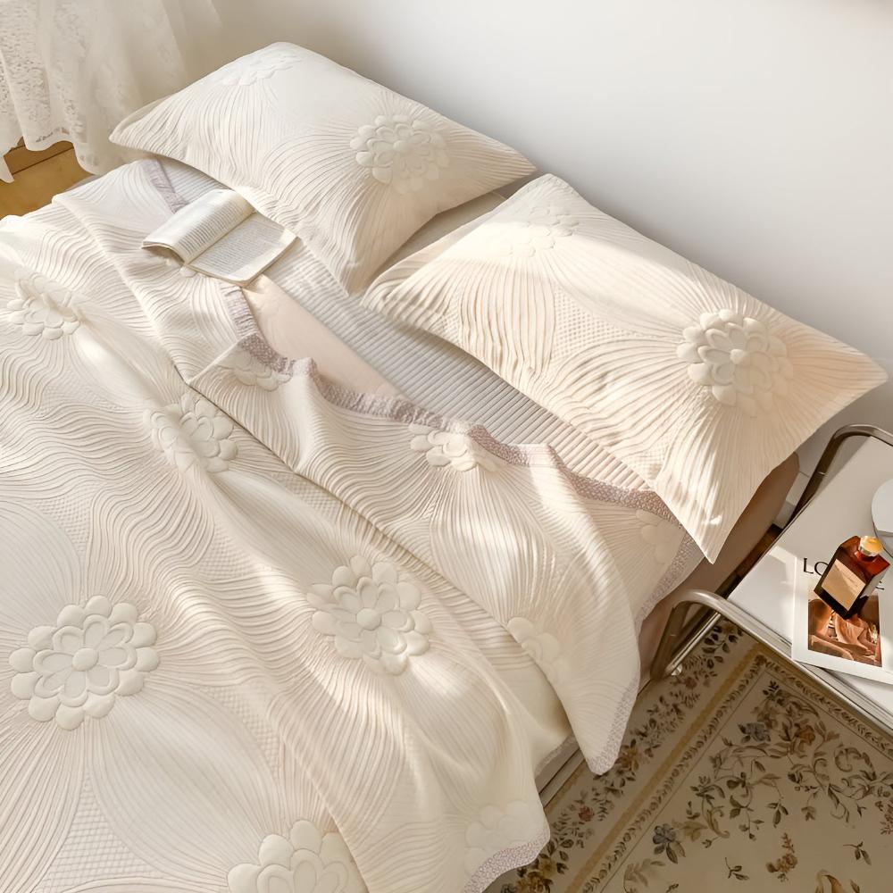 Floral Pattern Cotton Coverlet — alternate angle view