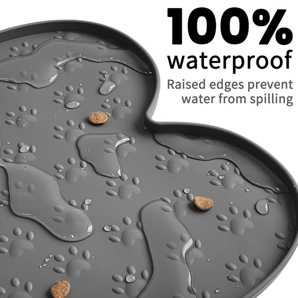 Bone-Shaped Silicone Pet Feeding Mat — product in use