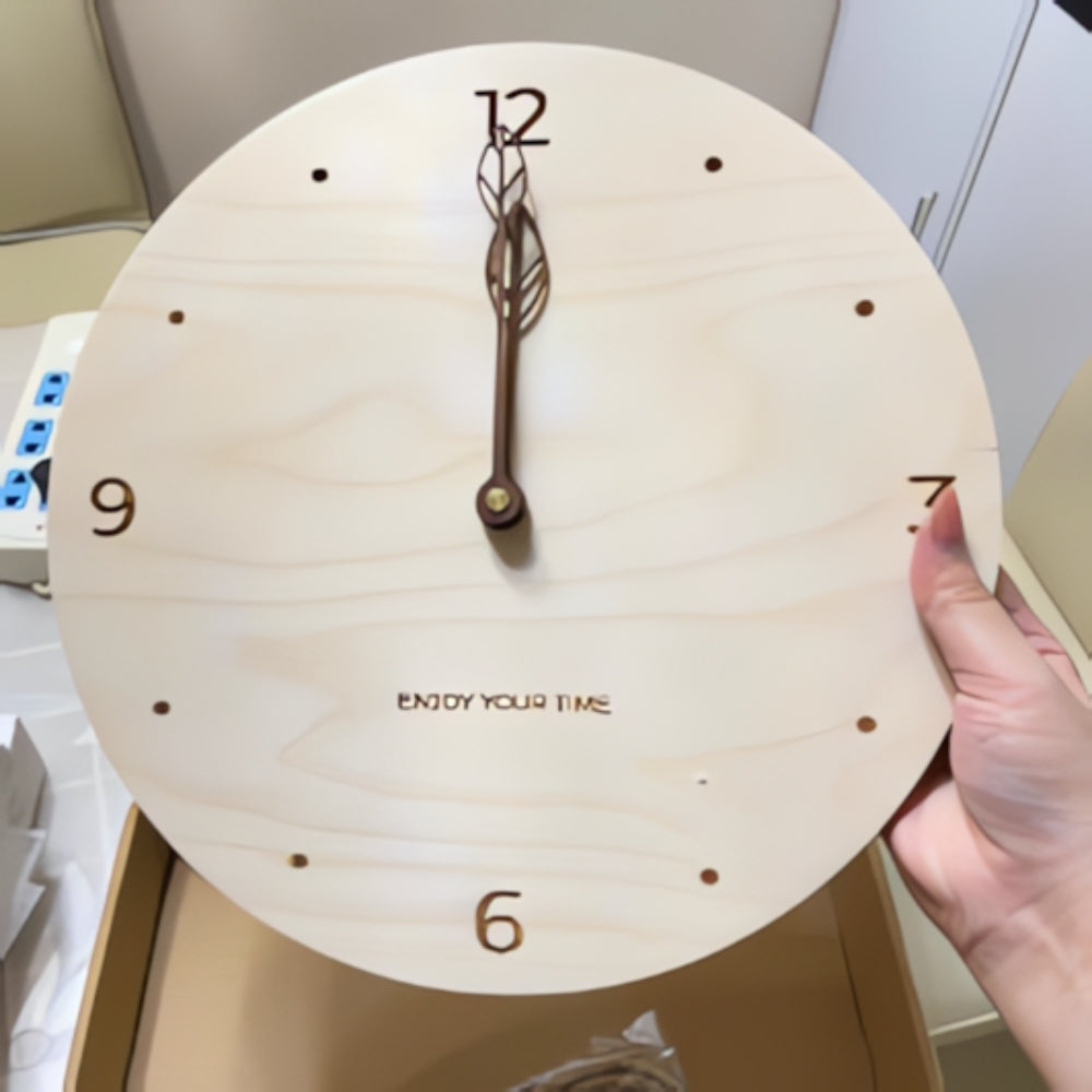 Minimalist Rope Wood Wall Clock — product close-up