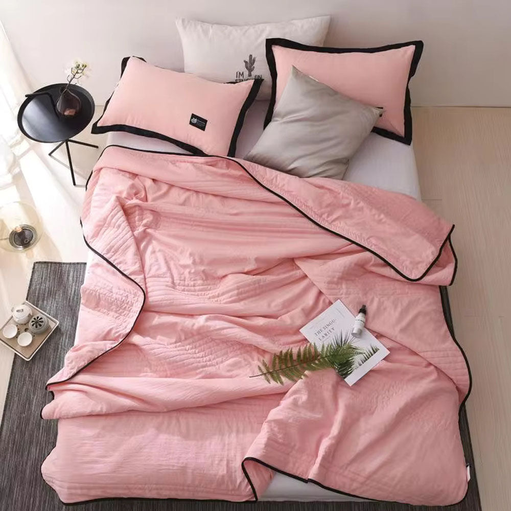 EverChill Ice Cooling Blanket™️ — main product photo