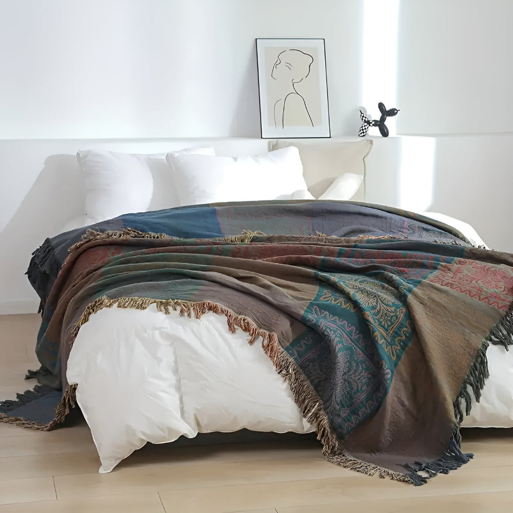 Mandala Tassel Throw Blanket — product close-up