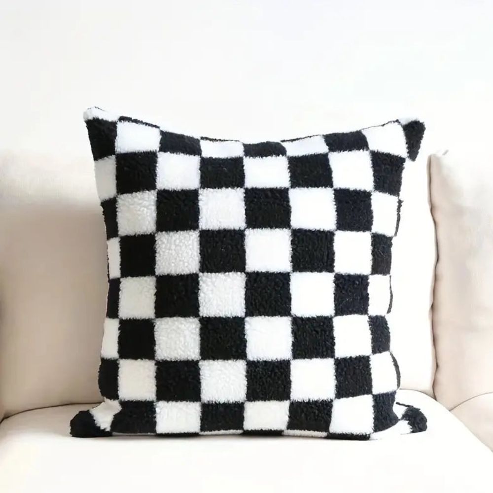 Fluff Mate Cushion Cover — product feature detail