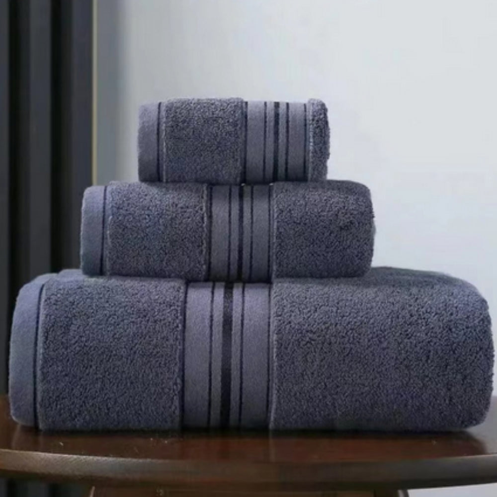 Cloud Comfort Egyptian Towel Set — product in use