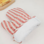Premium Striped Heat-Resistant Oven Mitt — product detail view