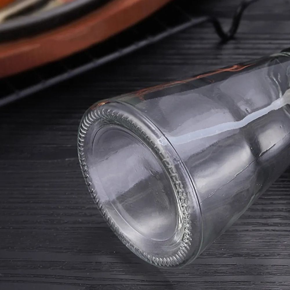Stainless Crystal Oil Spray Bottle — product close-up
