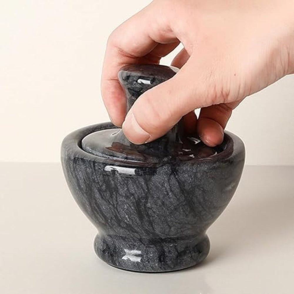 Marble Mortar & Pestel Spices Grinder — product close-up