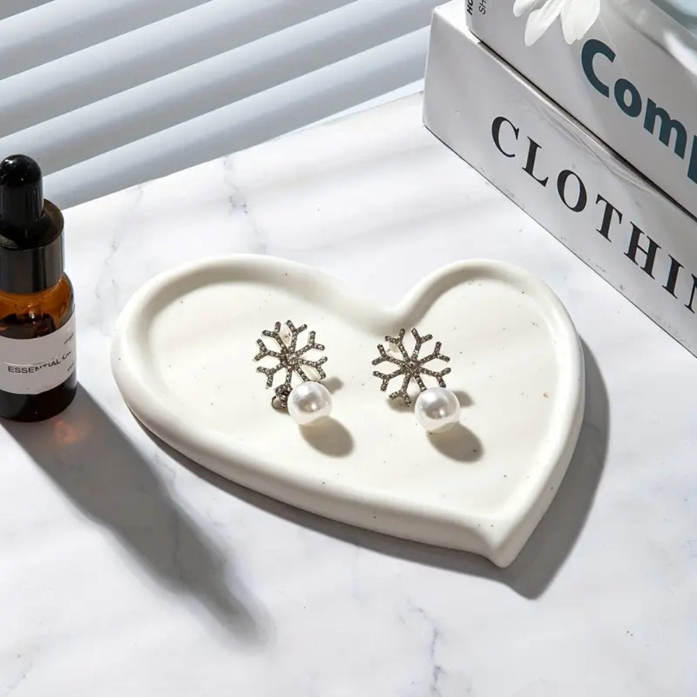 Luxe Ceramic Jewelry Organiser Tray — alternate angle view