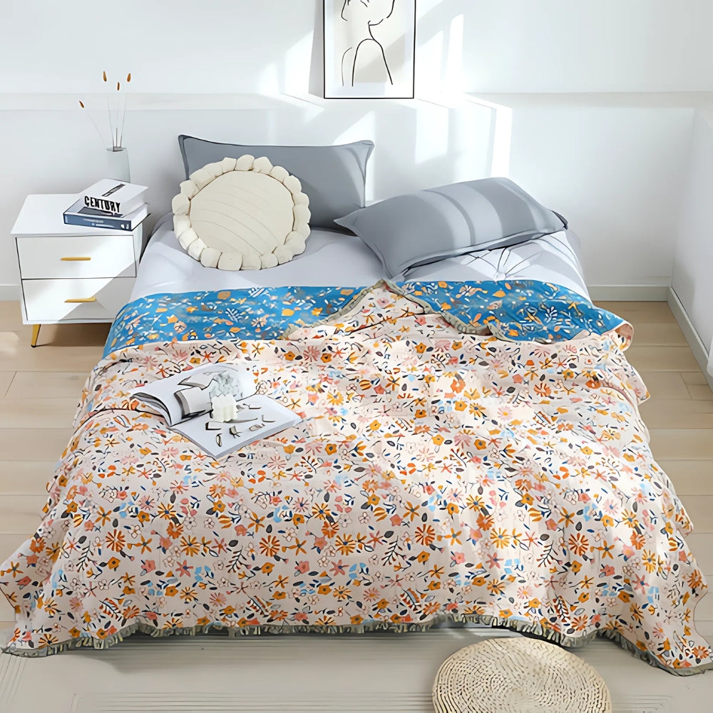 Daisy Dreamer Reversible Tassel Blanket — main product photo