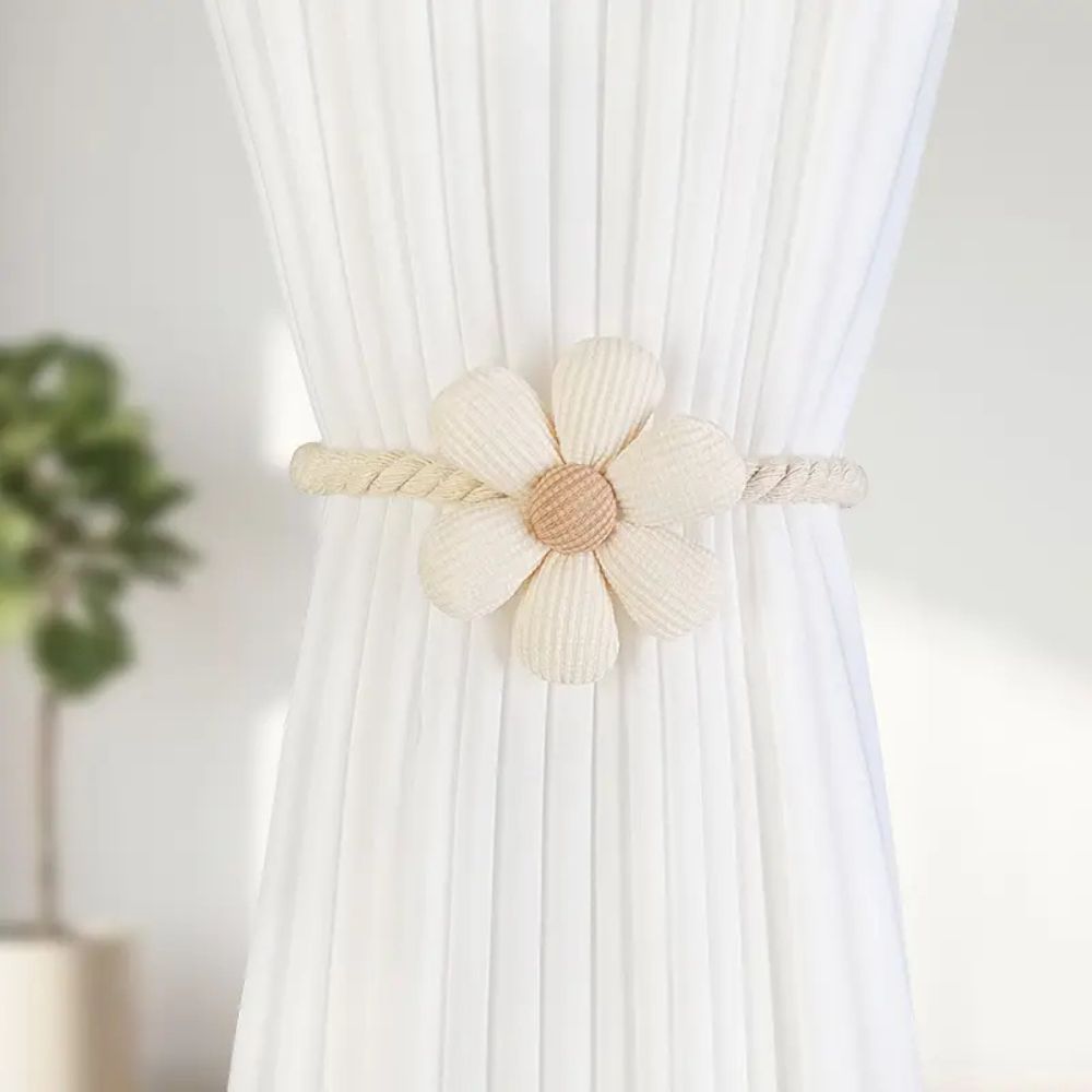 Delicate Flower Magnetic Curtain Tie Back | 2Pcs Set — product close-up