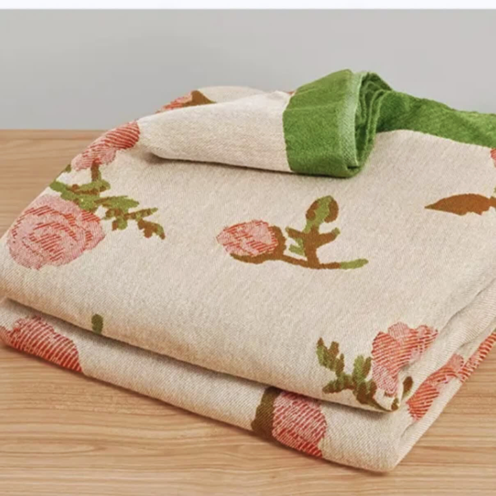 Bamboo Fibre Rural Rose Cooling Blanket — product in use
