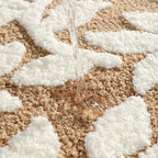 Zyphire Leaf Pattern Bath Mat — product close-up