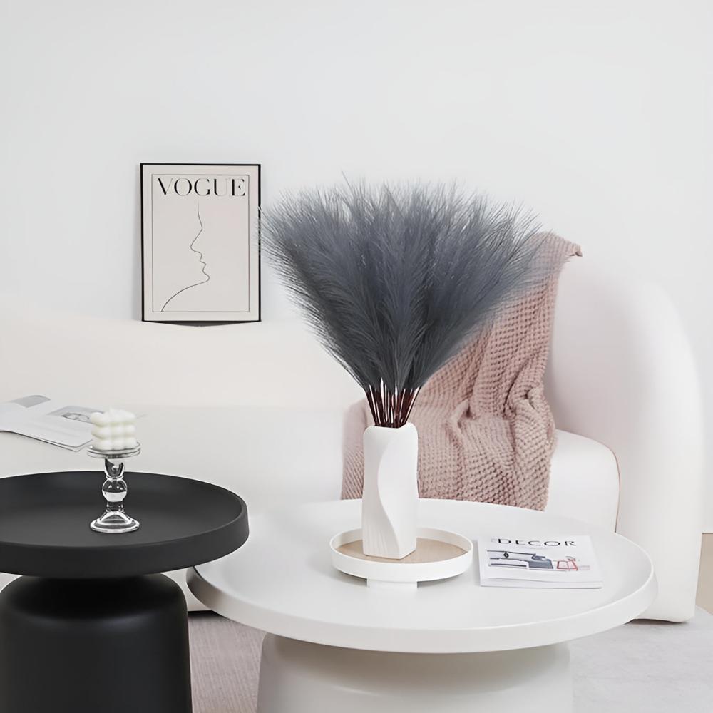 Stylish Faux Pampas Grass Stems | 3 Pcs — lifestyle shot
