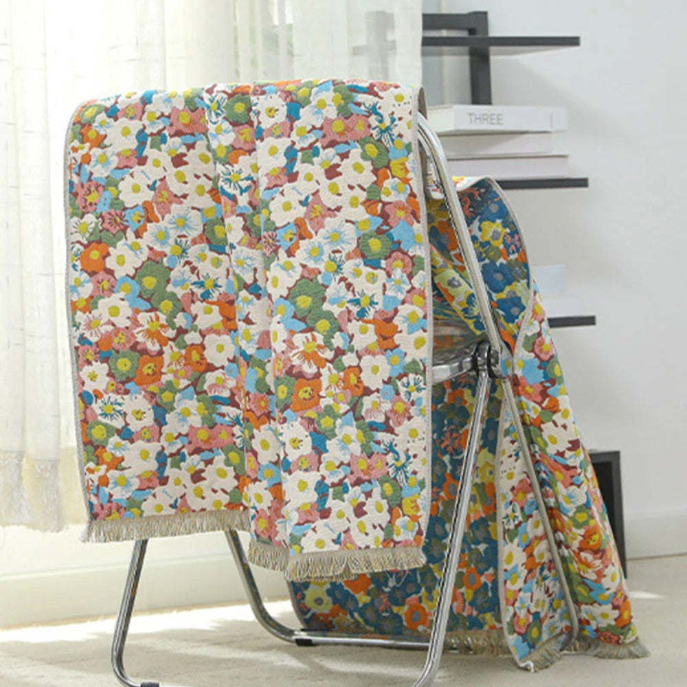 Palette Splash Reversible Bath Towel — product in use