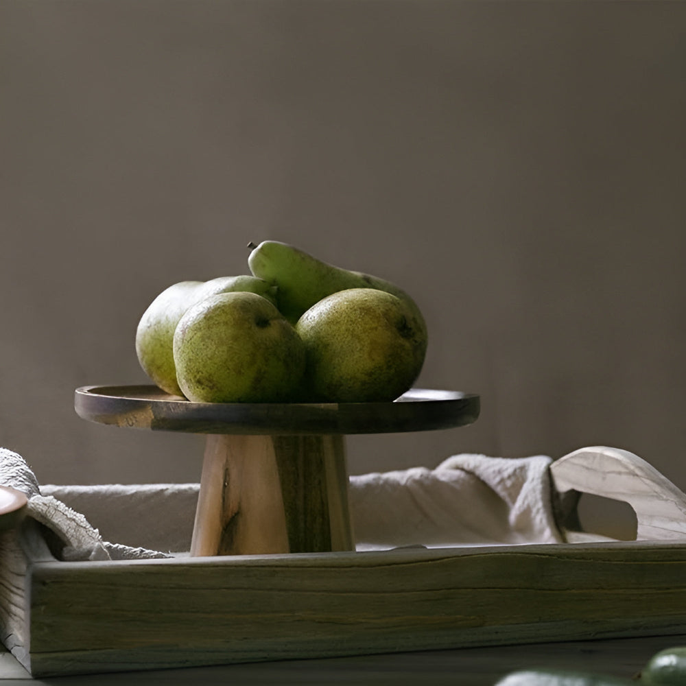High Stand Wooden Cake Plate — product feature detail