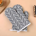 Heatproof Grid Pattern Kitchen Mitts — alternate angle view