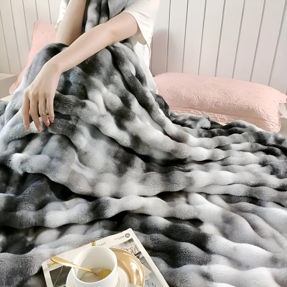 Ripple Tie-Dye Faux Fur Blanket — product close-up