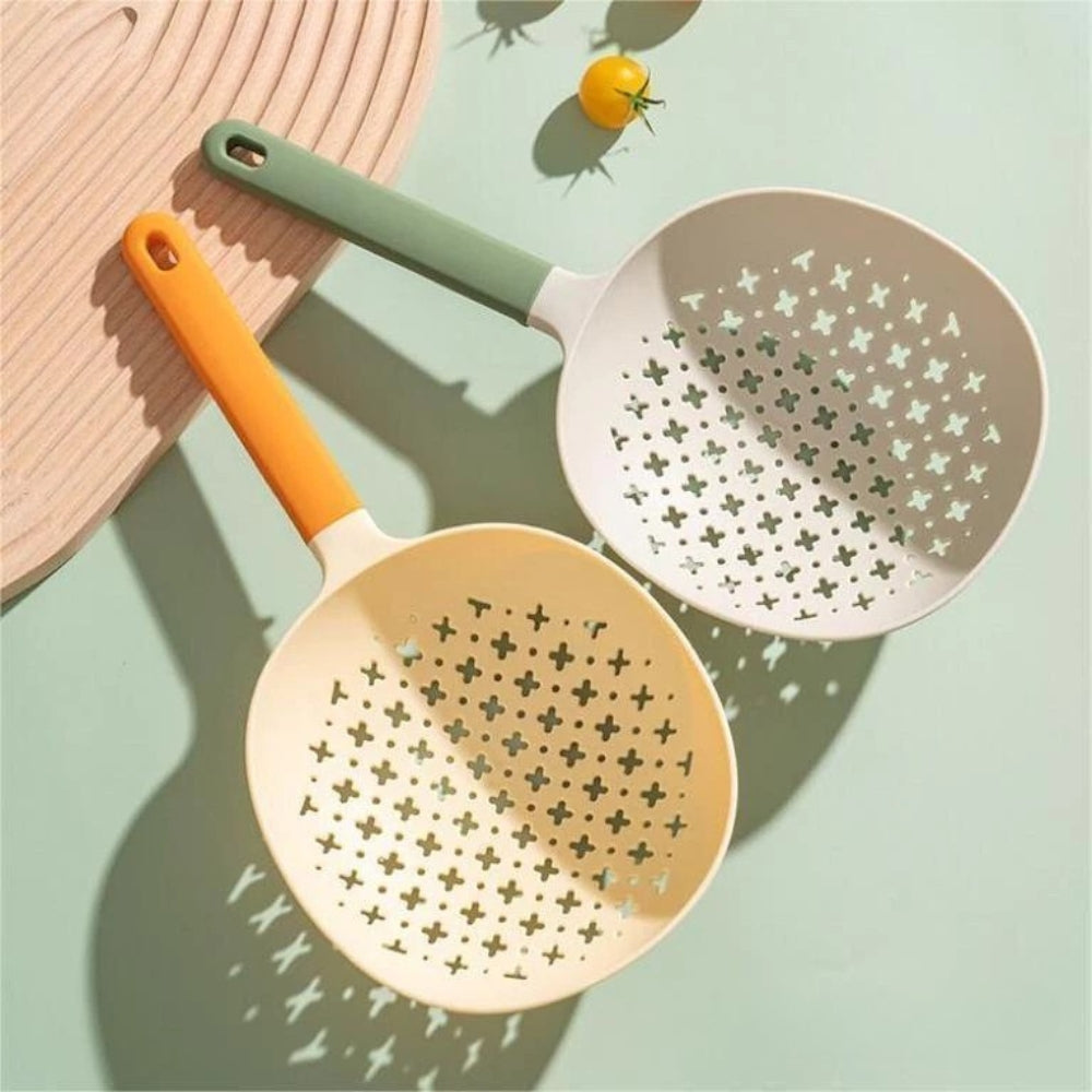 Heat-Resistant Plastic Colander Strainer — main product photo
