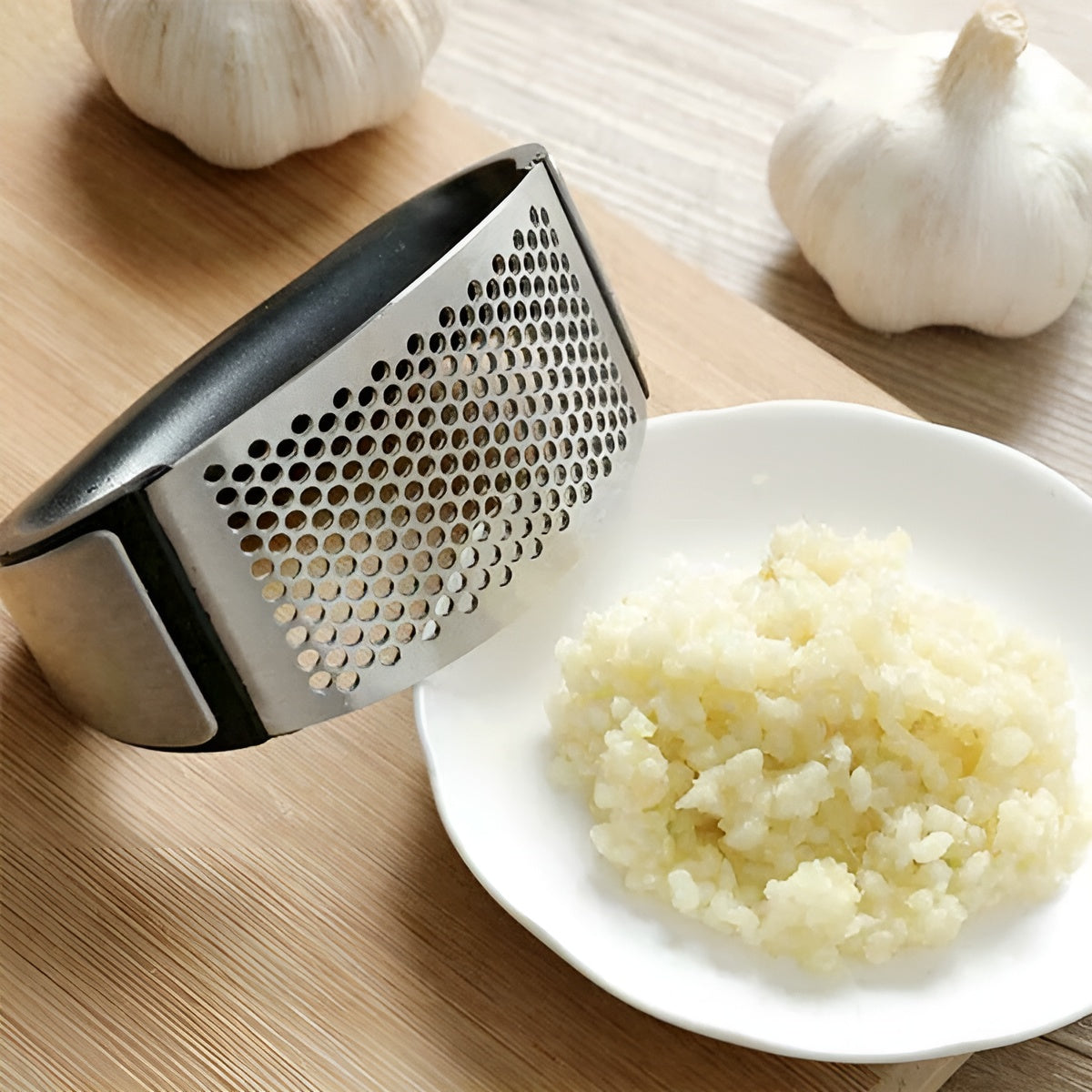 Crush Garlic Squeezer — product close-up