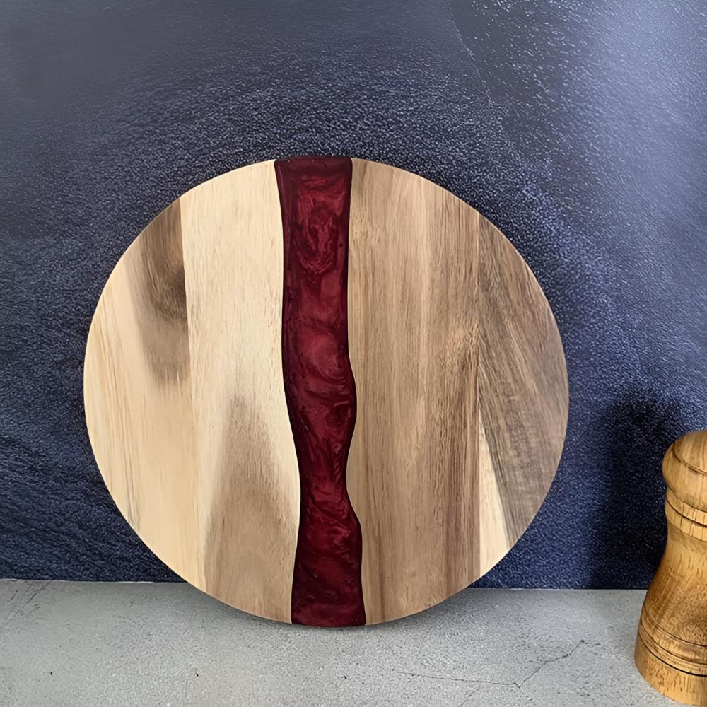 Artisan Epoxy Round Wood Chopping Board — material texture close-up