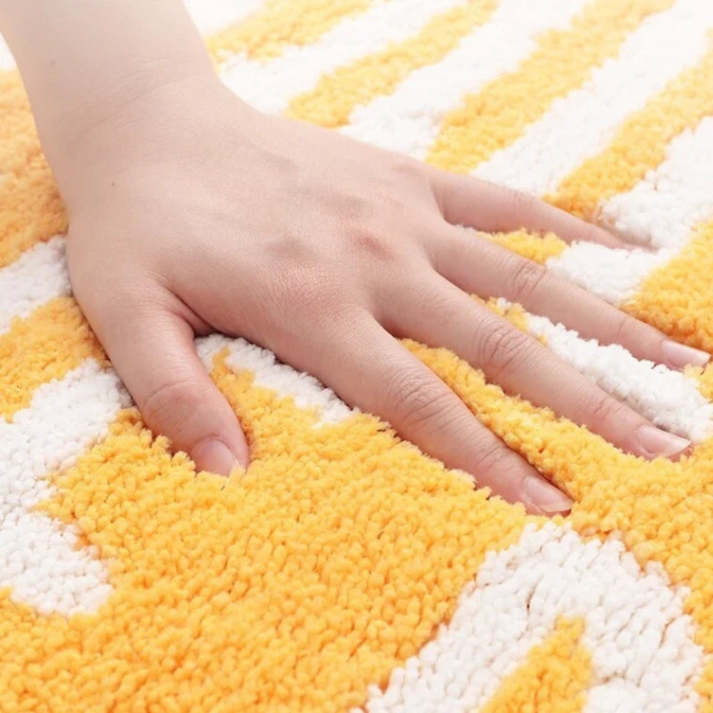 Squeeze the Day' Non-Slip Bath Mat — lifestyle shot