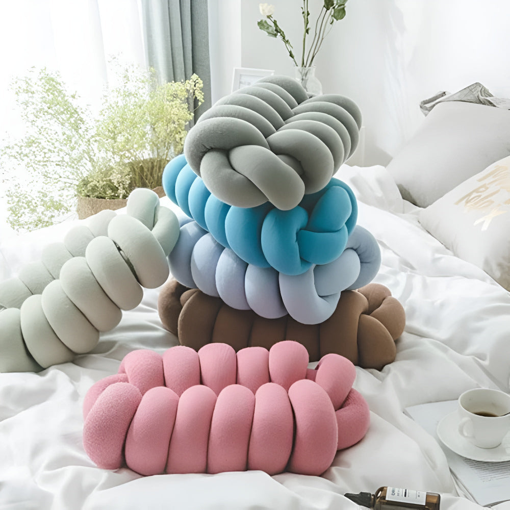 Splendid Ellipse Knotted Plush Cushion — product detail view