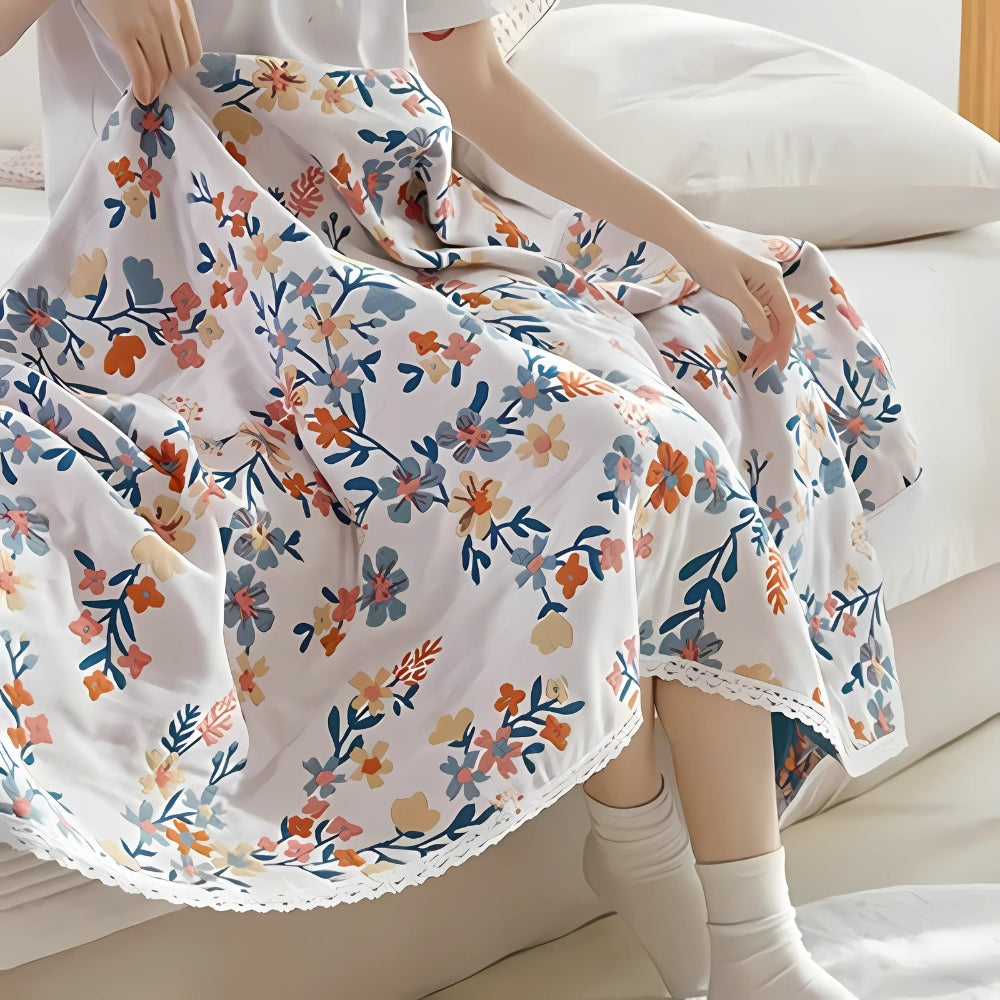 Lacey Botanical Cotton Bath Towel — lifestyle shot