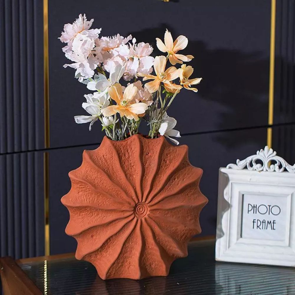 Coral Crest Ceramic Vase — product close-up