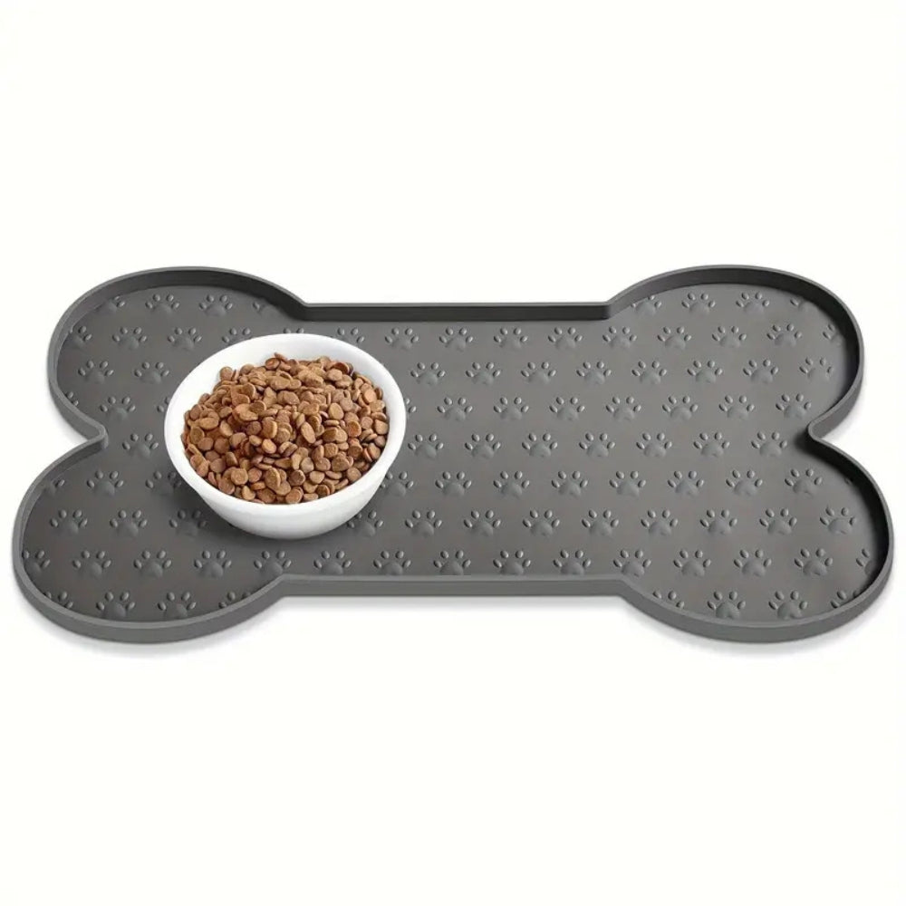 Bone-Shaped Silicone Pet Feeding Mat — size and scale reference