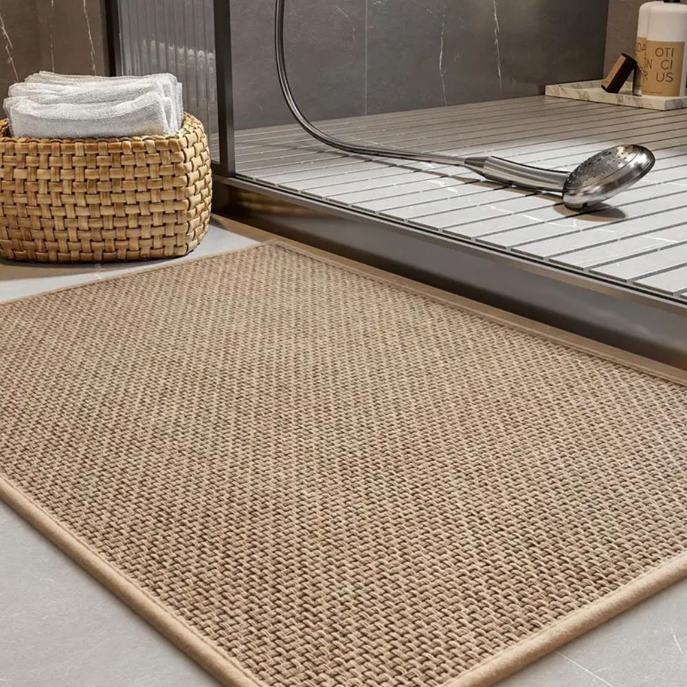 Braided Comfort Non-Slip Bath Mat — product feature detail