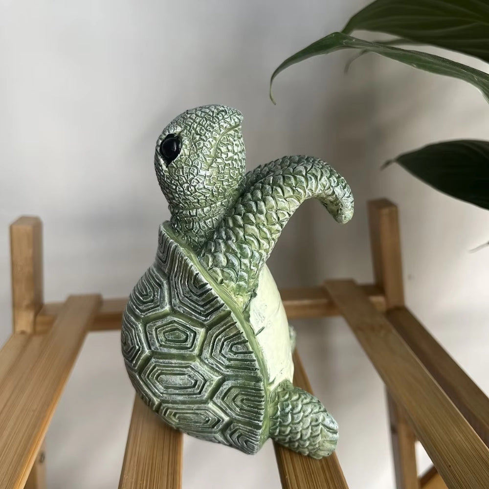 Arden Hanging Turtle Resin Pot Ornament — product close-up