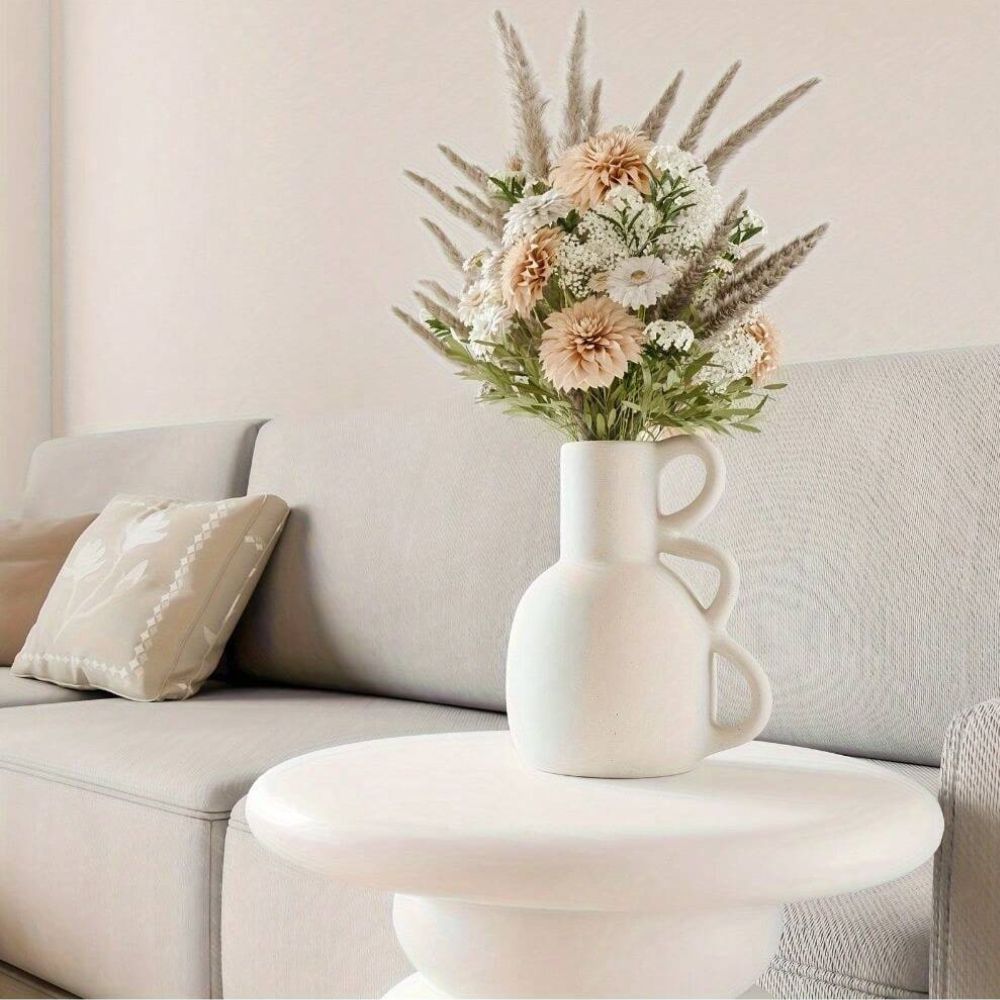 Art Deco Ceramic Vase — product feature detail