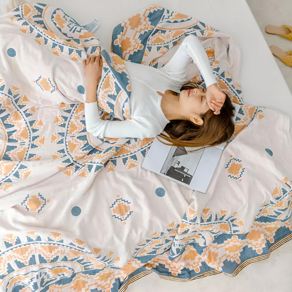 Dreamy Wanderer Cotton Blanket — product feature detail