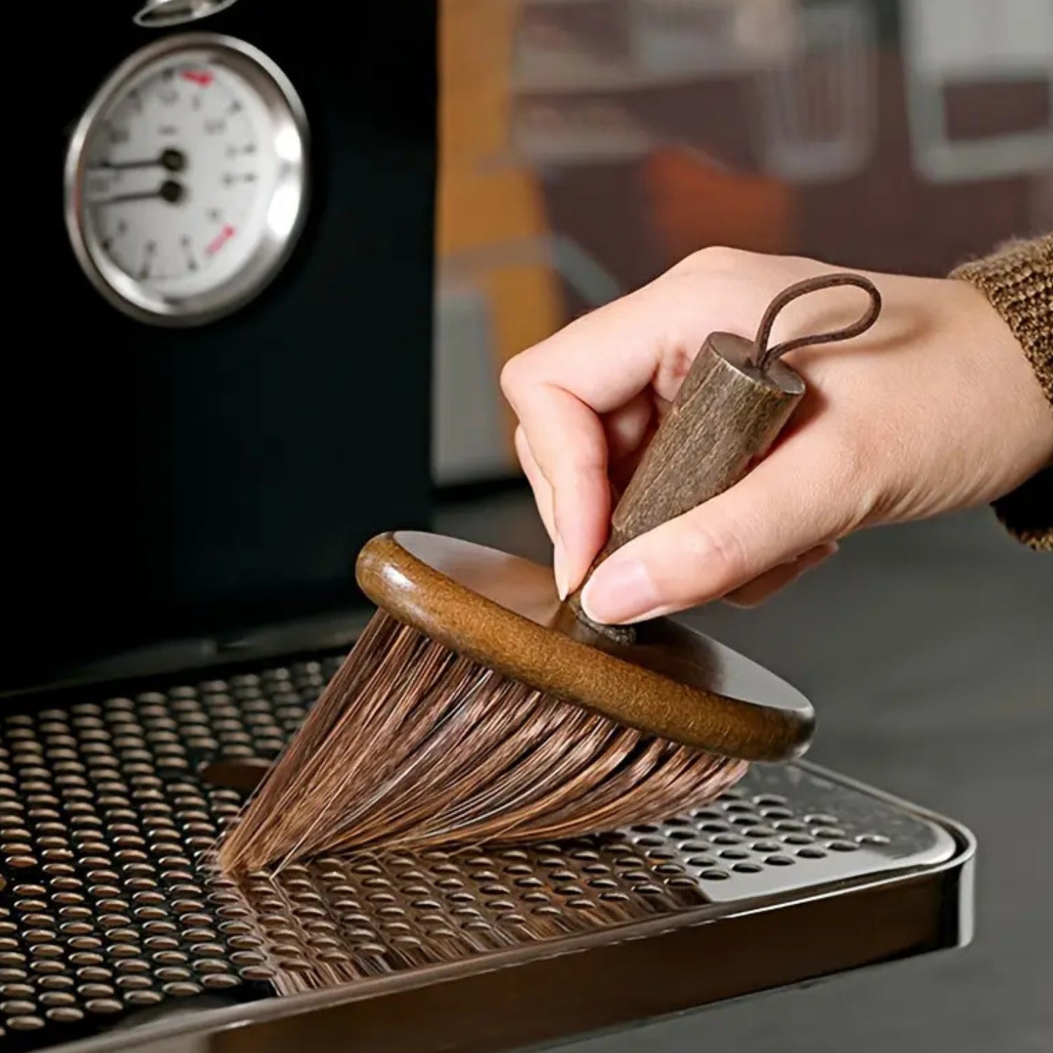 Barista Wooden Cleaning Brush — product detail view