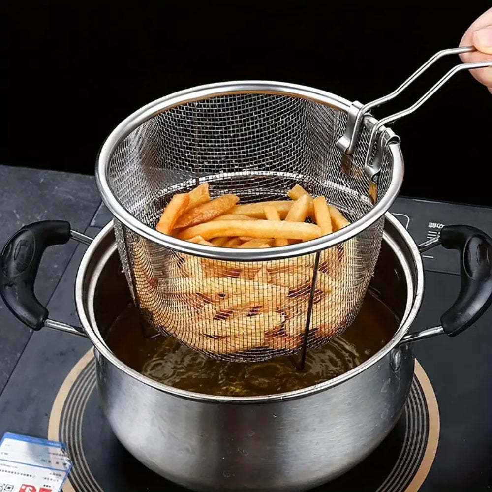 Strain Well All-Purpose Mesh Colander — main product photo