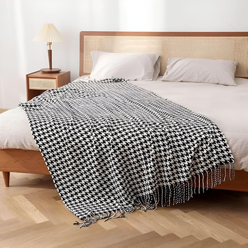 Classic Houndstooth Pattern Blanket — product detail view
