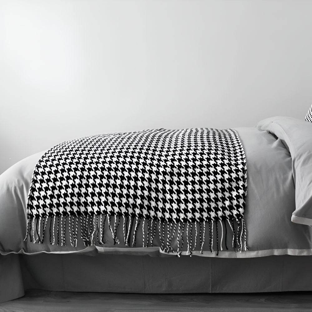 Classic Houndstooth Pattern Blanket — product close-up