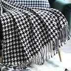 Classic Houndstooth Pattern Blanket — additional view
