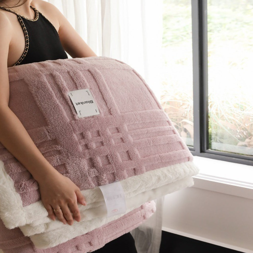 Cosmo Fluffy Winter Three-Dimensional Warm Blanket — alternate angle view