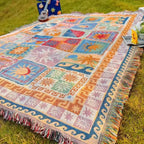 Sun & Soul Outdoor Picnic Blanket — product feature detail